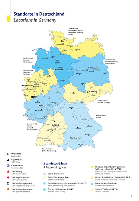 Eine Karte von Deutschland mit allen THW-Standorten. Die Gebiete der THW-Landesverbände sind in verschiedenen Farben markiert, die Arten der Standorte (Ortsverband, Regionalstelle, Landesverband-Dienststelle, THW-Leitung, Logistikzentrum, Ausbildungszentrum) sind durch verschiedene Symbole gekennzeichnet.